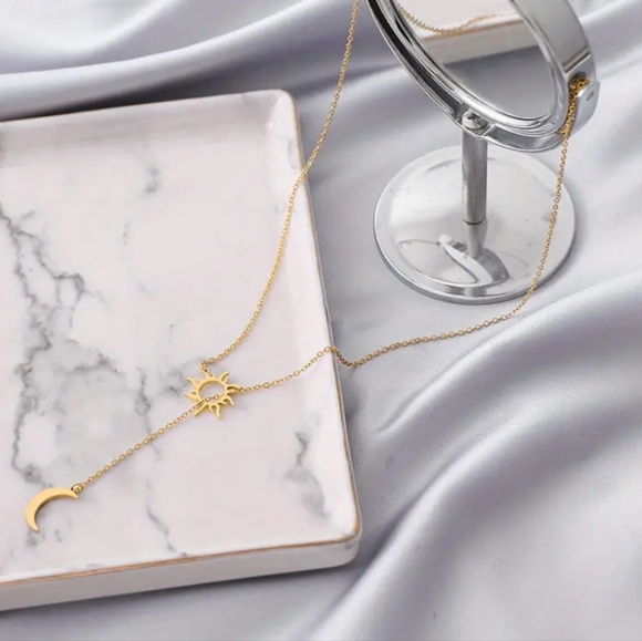 ✨ New ✨ Sun Totem and Moon Necklace Mother's Day - Picture 3 of 4